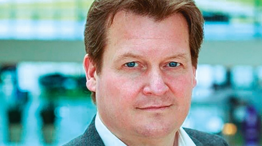 Jorn van de PlasSenior, Vice President Air Network &amp; Global Trade Services de FedEx Express Europe.
