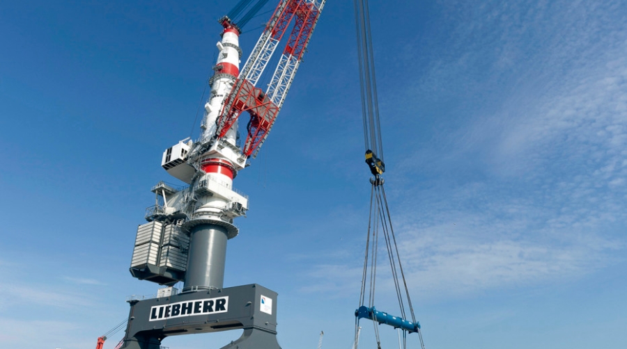 Liebherr pone en el mercado la gr&uacute;a TCC 78000 para cargas de gran envergadura