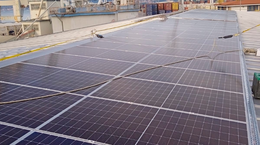 Se trata de una instalación fotovoltaica sin almacenamiento de 55,55 kW cuya inversión total asciende a 85.990 euros.