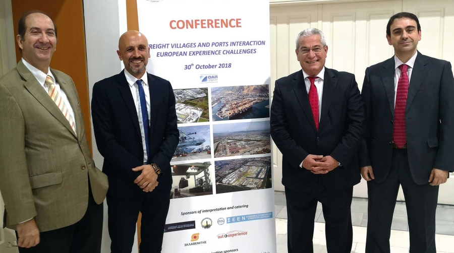 El Puerto de Huelva presenta en Atenas su estrategia intermodal.