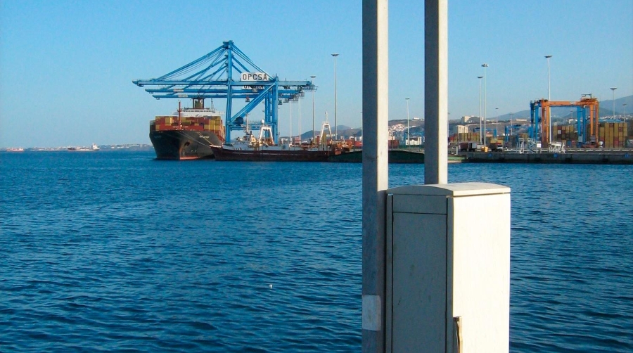 REDMAR consta de 41 estaciones desplegadas en los puertos españoles de interés general operativas desde 1992. En la imagen, mareógrafo de la red en Las Palmas.