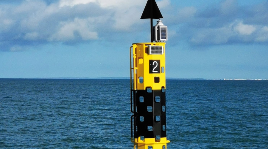 La AP de Sevilla continúa mejorando la navegación en la ría del Guadalquivir