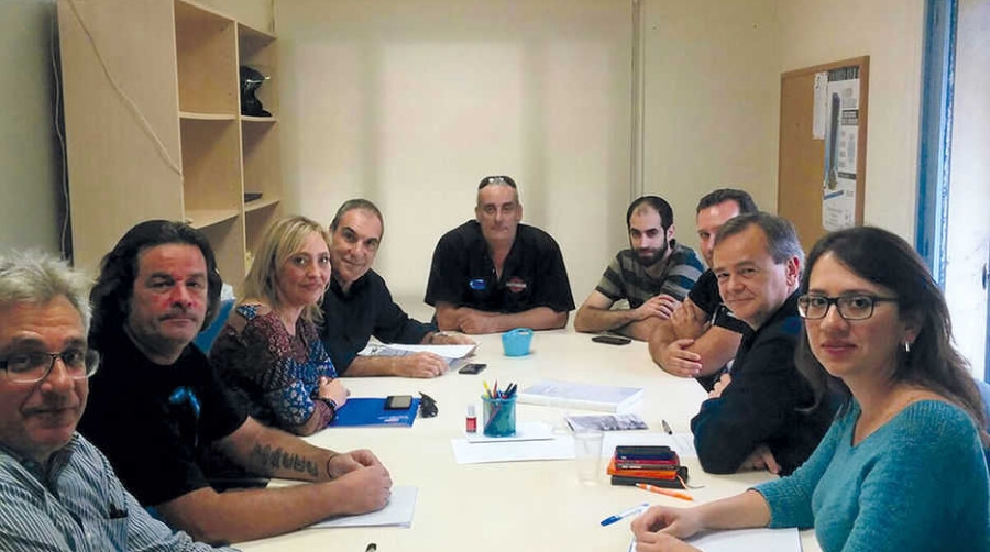 ATDAPA se entrevista con las formaciones pol&iacute;ticas para &quot;dar voz a los trabajadores del puerto&quot;