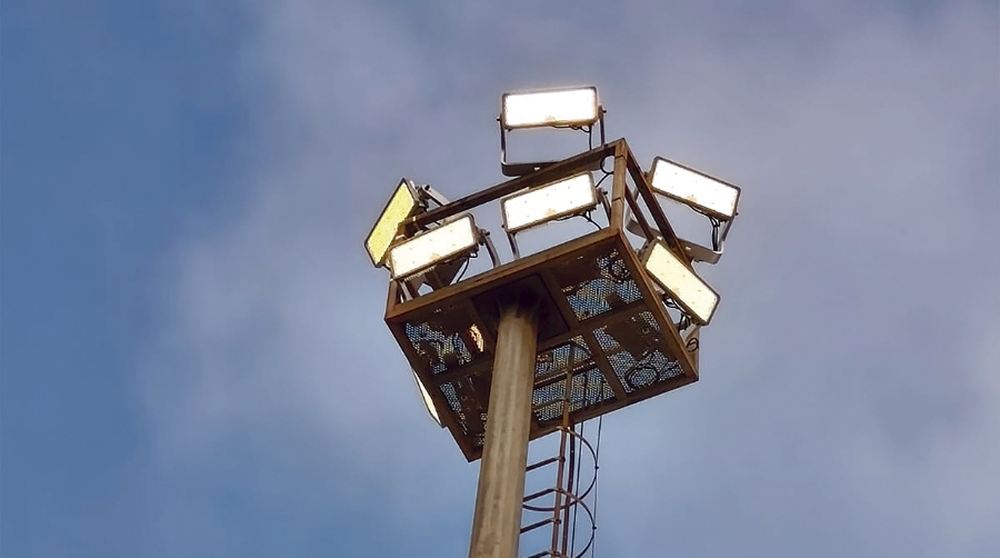 Cartagena moderniza el alumbrado de sus muelles con tecnología LED