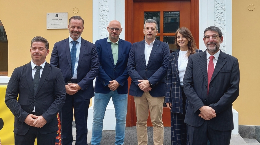 Algeciras muestra su potencial para el sector agrícola en Agrofest