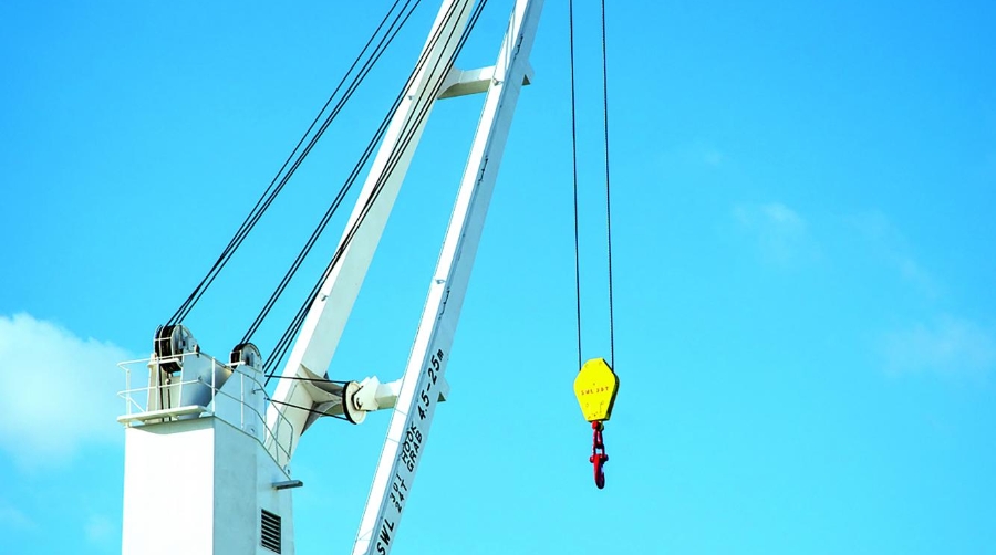 Port Tarragona avanza hacia la sostenibilidad con la electrificación del muelle de Castilla