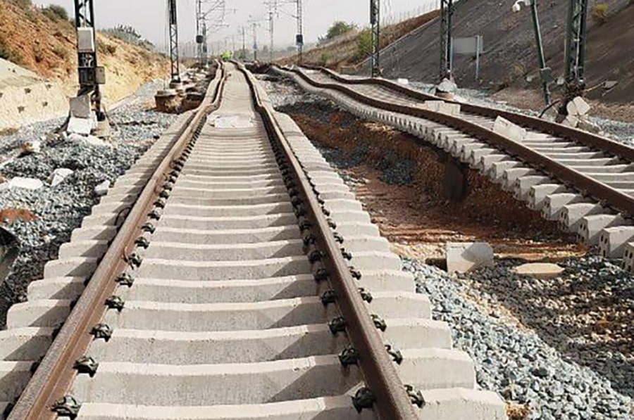 Graves daños en las infraestructuras de la Línea de Alta Velocidad (Chiva).