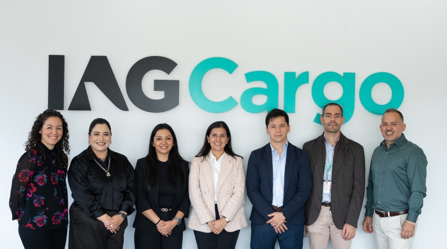 IAG Cargo recibe a una delegación política y comercial de Guatemala en su hub de Madrid