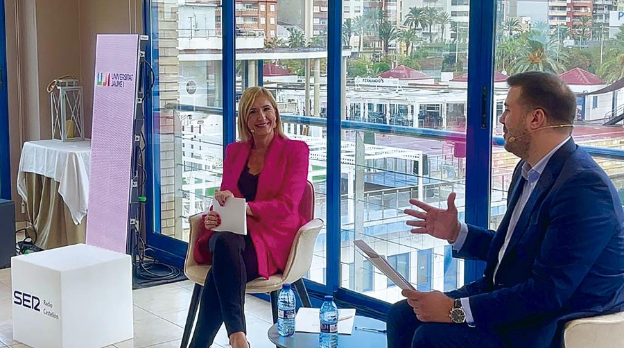 La consellera ha desgranado algunas de las líneas maestras de su departamento.