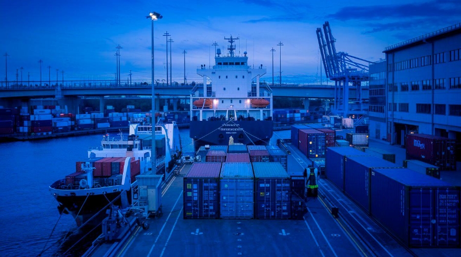 La ley crea un marco regulatorio claro y predecible que incentivará la inversión y la innovación en el desarrollo de soluciones de IA para el sector.
