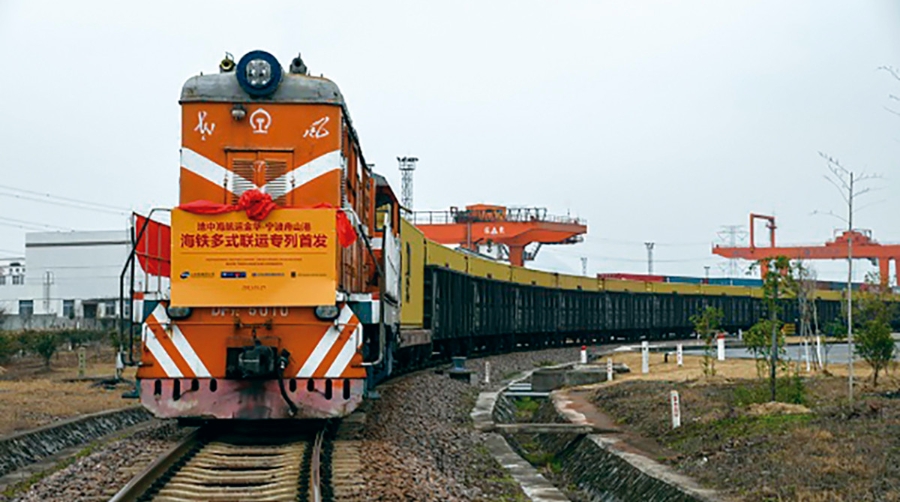 MSC desarrolla la intermodalidad en China con un tren completo entre Jinhua y Ningbo