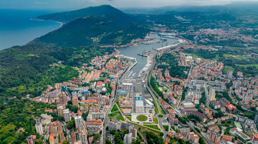 Se derribarán dos almacenes para liberar el espacio necesario para la construcción de una nueva estación de bombeo y un depósito de 702 metros cuadrados.