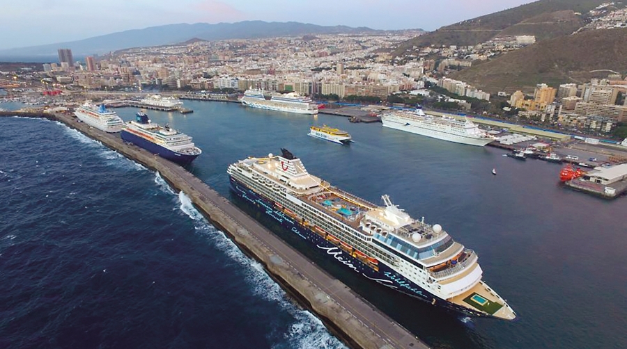Cinco puertos (Las Palmas, Tenerife, Barcelona, Baleares y Cádiz) concentran casi el 74% de todas las escalas de cruceros registradas en España.