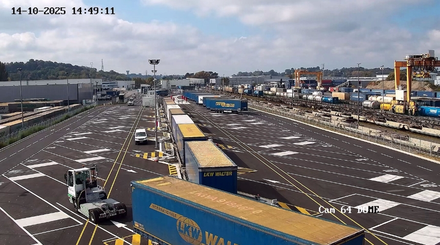 VIIA–Lorry Rail, filial de Rail Logistics Europe (Grupo SNCF), ha puesto en marcha una nueva autopista ferroviaria entre Bettembourg (Luxemburgo) y Mouguerre (Francia).