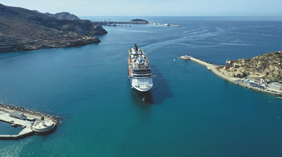 El primer semestre se cerró con 72 escalas en el Puerto de Cartagena.