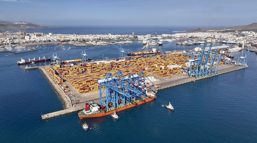 Está previsto que las nuevas grúas entren en funcionamiento a lo largo del primer cuatrimestre de este año.