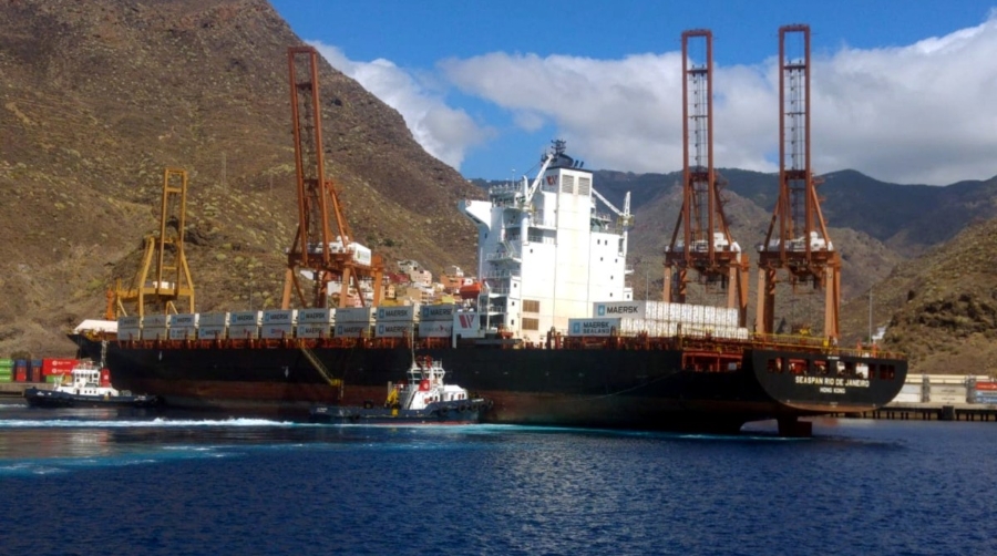 El buque &ldquo;Seaspan R&iacute;o de Janeiro&rdquo; atrac&oacute; ayer en TCTenerife consignado por Mar&iacute;tima del Mediterr&aacute;neo.