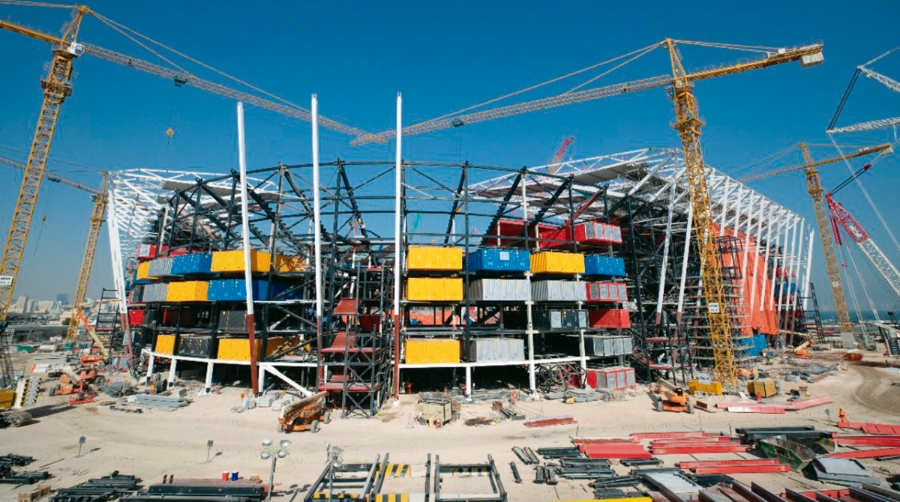 Un estadio de f&uacute;tbol desmontable, transportable, reutilizable... y mar&iacute;timo