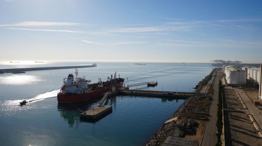 HyFive ofrece 490 millones de euros para la concesión de la planta de renovables en Port de Barcelona