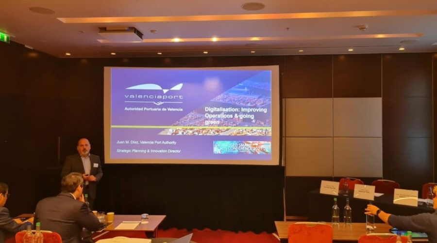 Valenciaport presenta su proyecto de puerto inteligente en Londres
