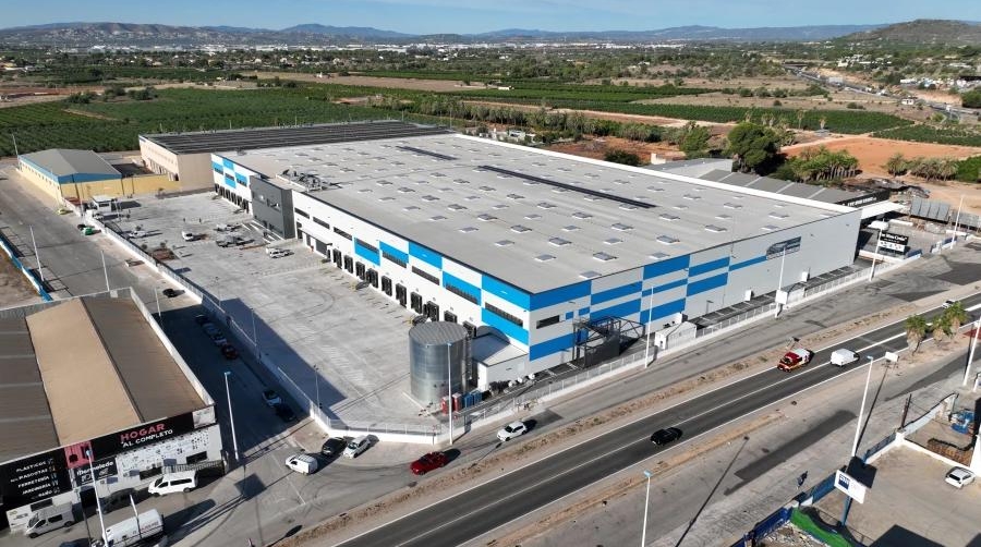 En el acumulado del primer semestre, la absorción de superficie inmologística se alza hasta los 173.839 metros cuadrados.