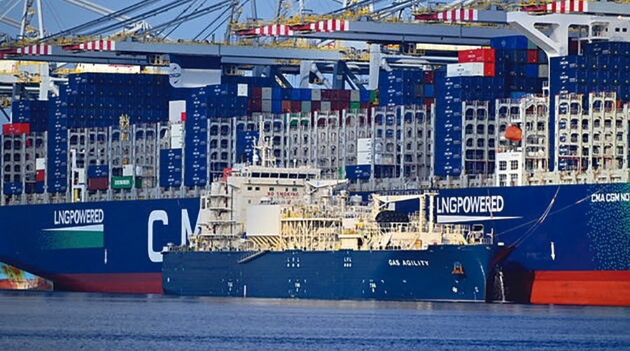Los portacontenedores y PCTC de propulsión dual superan las 500 unidades en servicio