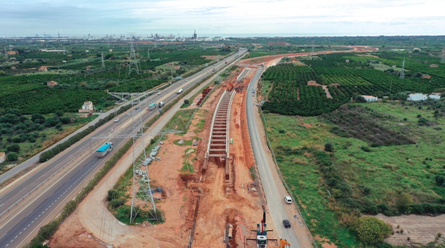 Estado actual de las obras del acceso ferroviario al Puerto de Castellón.
