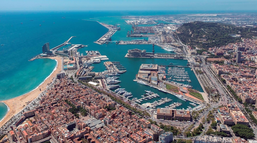 La continuidad de la mayoría de cargos demuestra la confianza en el equipo de Port de Barcelona.