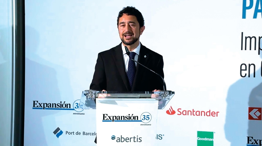 Port de Barcelona reafirma su papel en la economía con una aportación al PIB del 2%