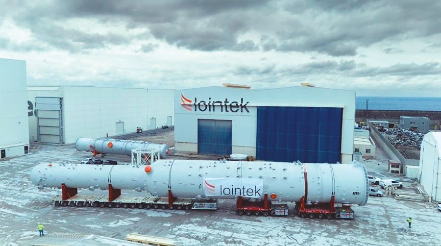 Lointek desembarcó en el muelle AZ-2 del Puerto de Bilbao en 2015 y cuenta con acceso directo al punto de atraque de los buques, facilitando la exportación.