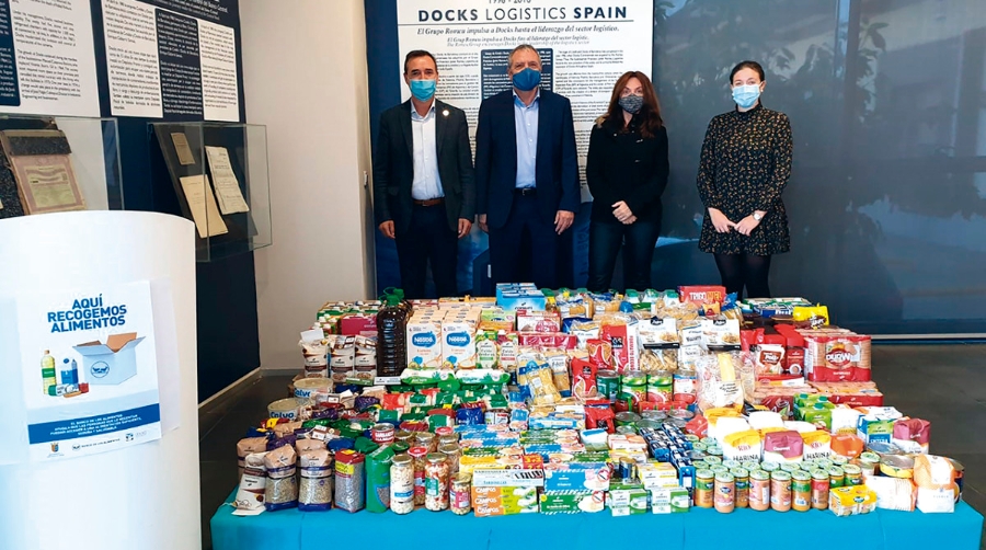 DOCKS dona 880 kilos de alimentos a FESBAL