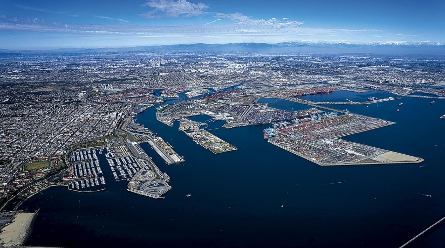 Los puertos de Singapur, Long Beach y Los Ángeles crearán un corredor marítimo ecológico y digital