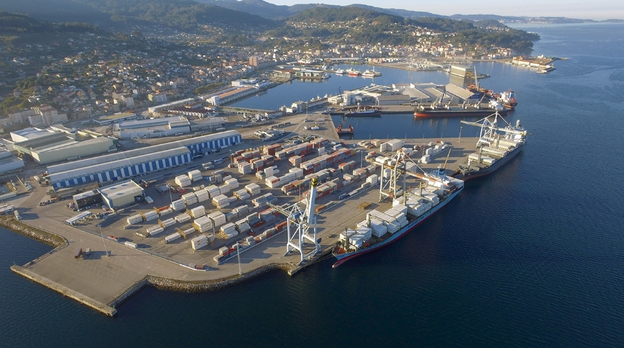 A lo largo del año estuvieron en ejecución 12 actuaciones principales en materia de infraestructuras portuarias.