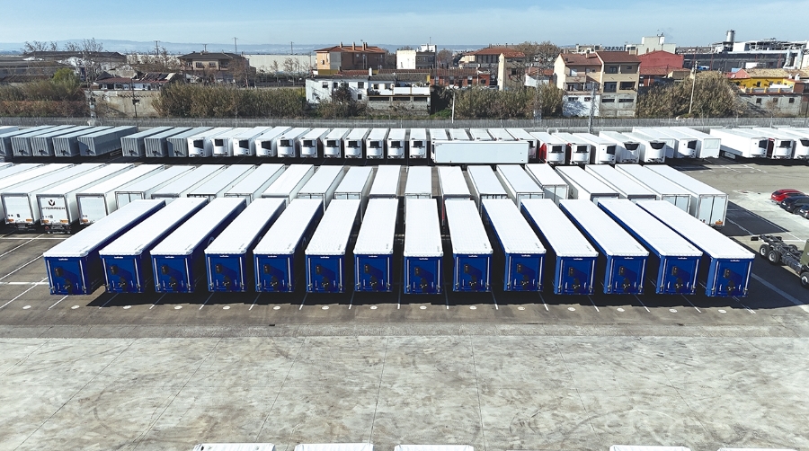 Serveto refuerza su intermodalidad con 70 lonas de Lecitrailer
