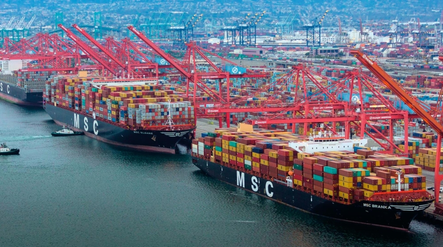 El Puerto de Long Beach (imagen), junto con el de Los Ángeles, ha sido objetivo en los últimos meses de importantes problemas de congestión que el Gobierno de Estados Unidos desea solventar.