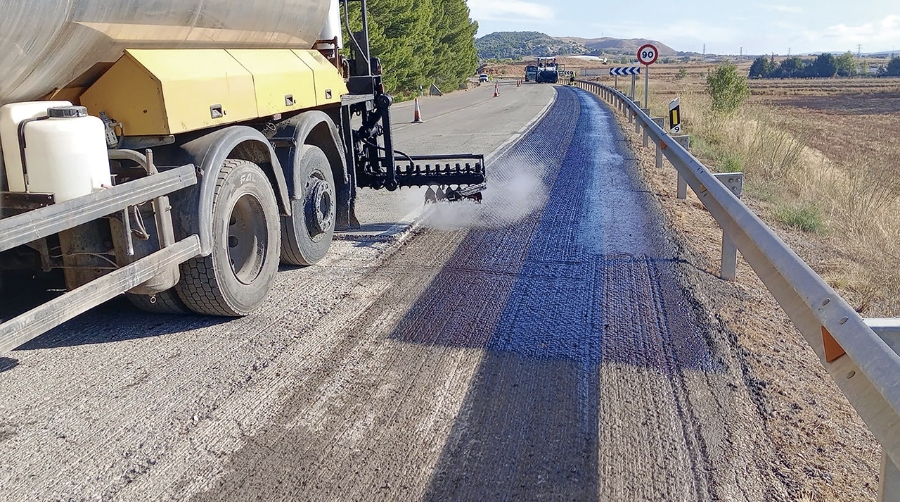 CONETRANS recuerda a DGT y al Ministerio de Transportes que más del 90% del transporte de mercancías se realiza por carretera.