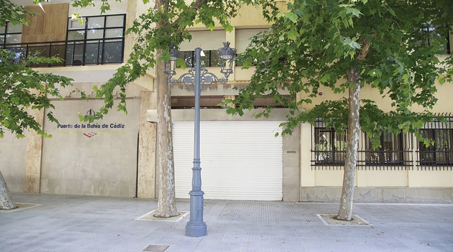 Sede de la Autoridad Portuaria de Cádiz.