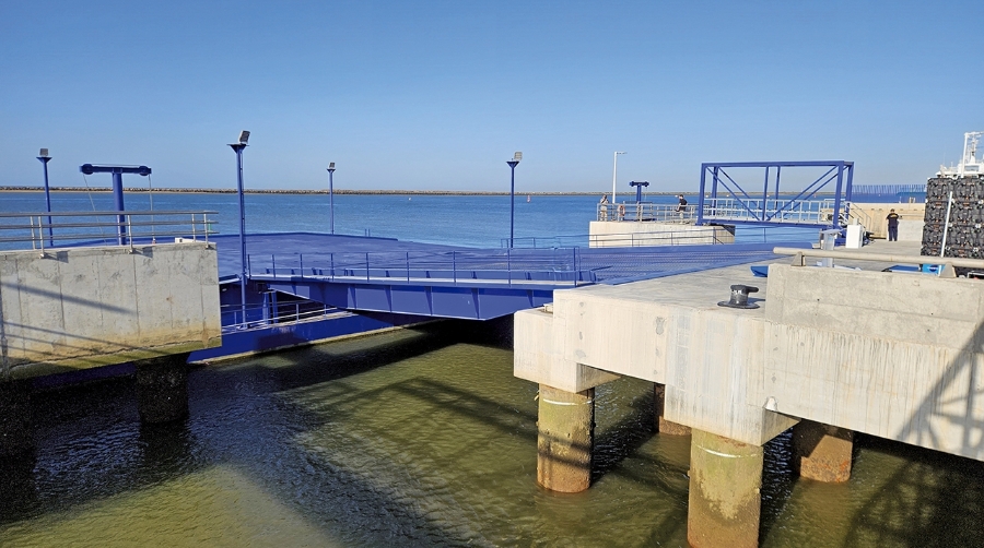 El Puerto de Huelva inaugura una doble rampa ro-ro en el Muelle Sur
