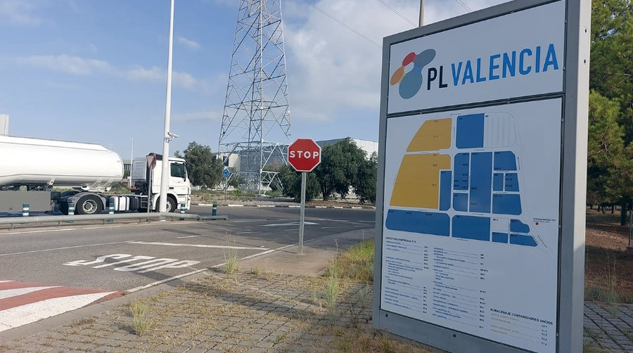 La Generalitat Valenciana autoriza un aparcamiento para camiones en el PLV
