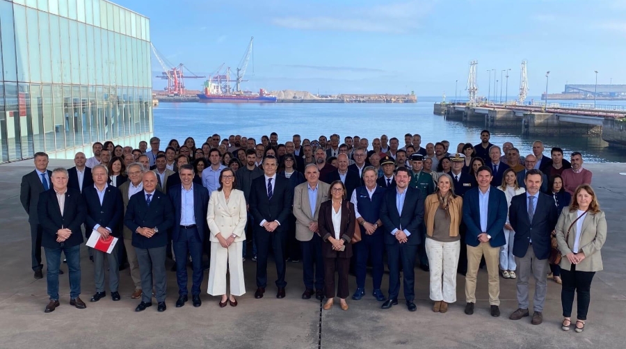 La comunidad portuaria de Gijón impulsa su compromiso con la competitividad