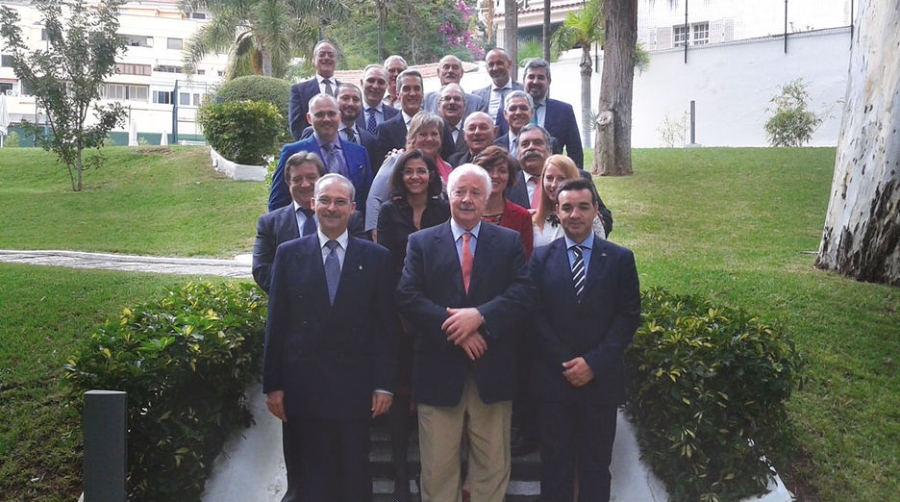 Homenaje de las empresas consignatarias y estibadoras a Pedro Rodr&iacute;guez Zaragoza