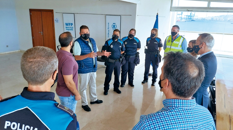 El Puerto de Las Palmas incorpora siste nuevos polic&iacute;as portuarios