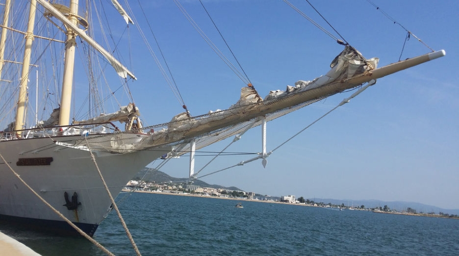 El Puerto de Sant Carles de la R&agrave;pita cierra su temporada de cruceros