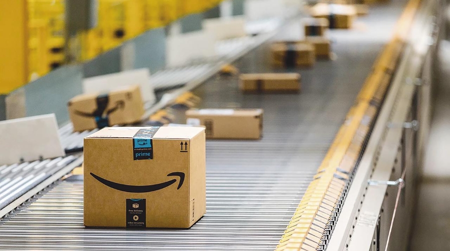 En 2024, Amazon entregó más de 9.000 millones de artículos el mismo día o al día siguiente en todo el mundo.