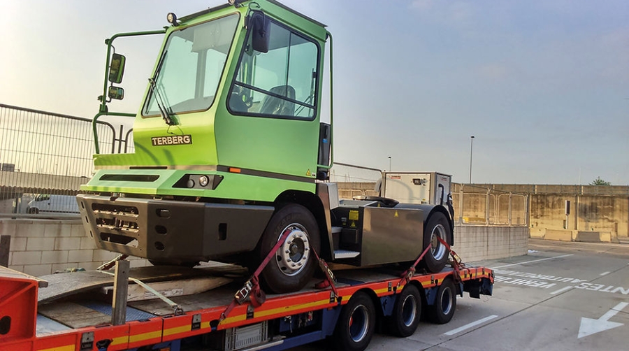Noatum recibe el prototipo de tractor de terminal el&eacute;ctrico desarrollado en el proyecto Sea Terminals