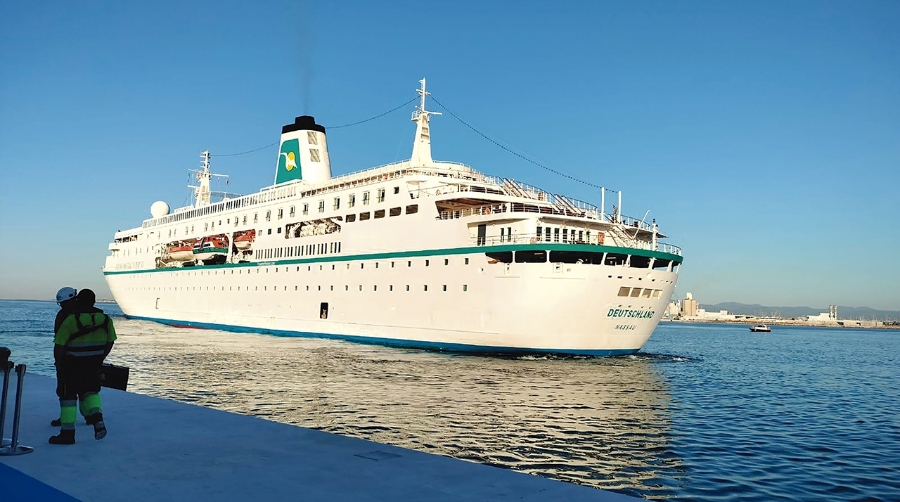 El Puerto de Castellón recibe el primer crucero del año