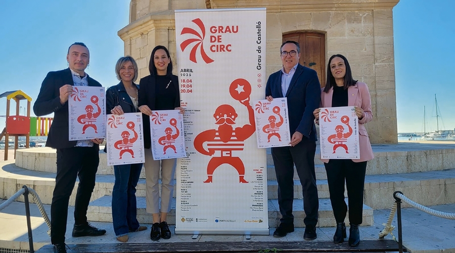 La concejala de Cultura del Ayuntamiento de Castellón, María España, la teniente de alcalde del Grao, Ester Giner, y el presidente de la Autoridad Portuaria de Castellón, Rubén Ibáñez, han presentado esta mañana el Festival “Grau de Circ” junto a la compañía castellonense Troupe Malabó, coordinadora del evento.