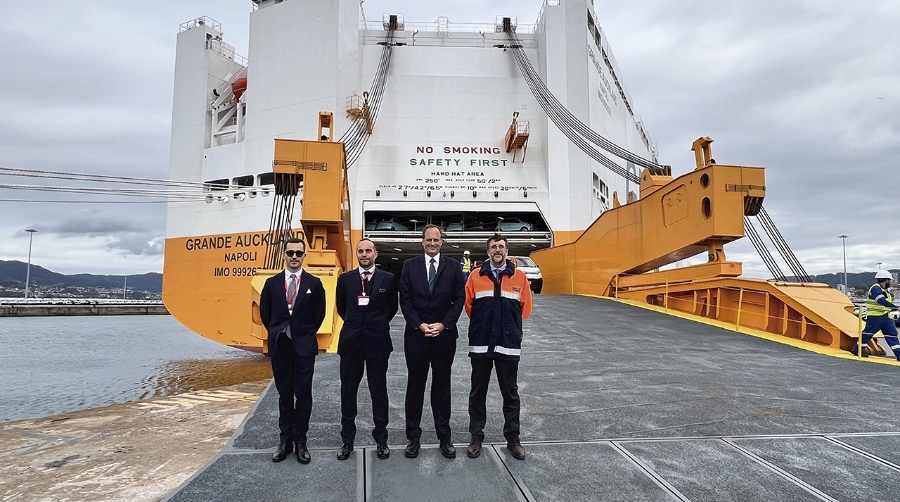 Vigo acoge la primera escala en Europa del “Grande Auckland” de Grimaldi