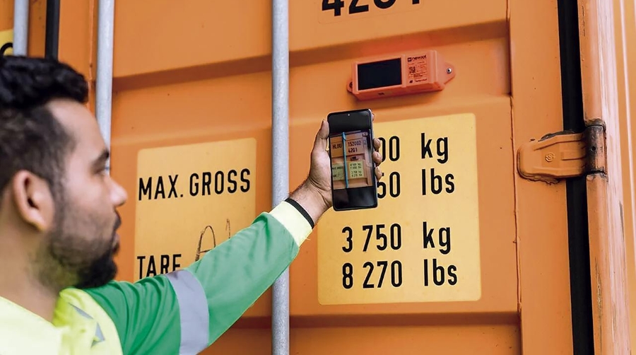 Hapag-Lloyd lanza su primer producto de seguimiento de contenedores secos