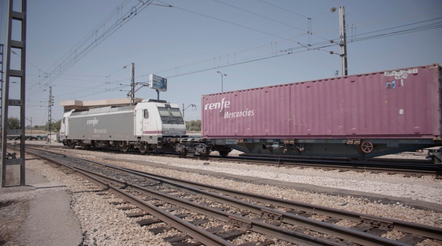 Renfe Mercancías envía 25 contenedores a Ucrania para importar 600 t de maíz